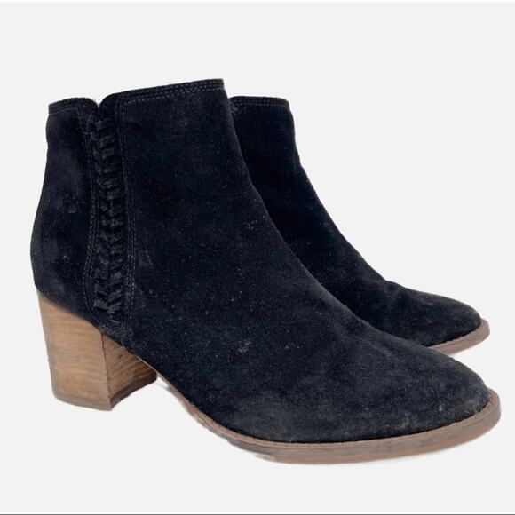 Blondo Waterproof Black Suede Ankle Boots - Picture 1 of 9